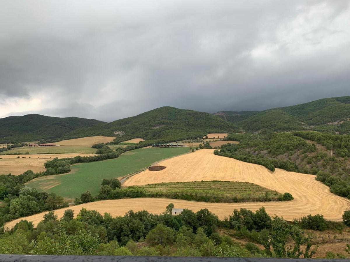 Vistas A La Montana En Un Pueblo Con Encanto. El Pueyo de Araguás 외부 사진